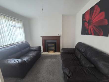 Selbourne Rd, Dewsbury, Image 2