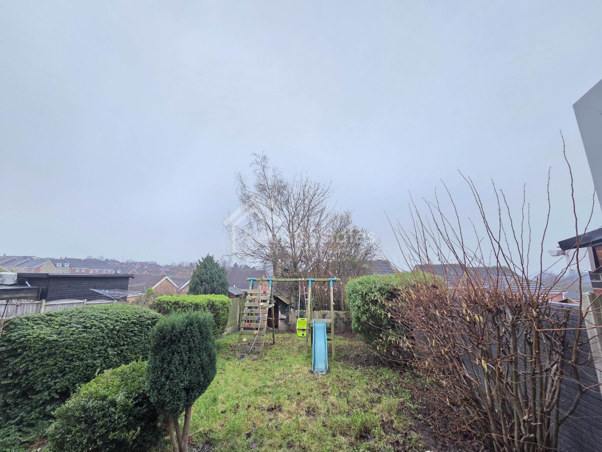 Stone Dean Court, Heckmondwike, Image 8