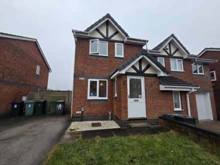 Stone Dean Court, Heckmondwike, Image 1