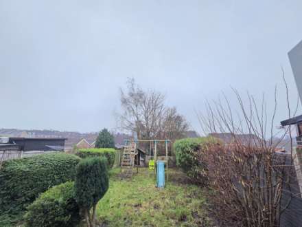 Stone Dean Court, Heckmondwike, Image 8