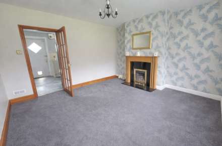 Lees Holm, Dewsbury, Image 2