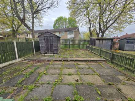 Lees Holm, Dewsbury, Image 8