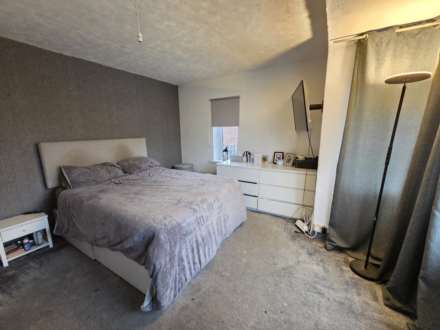 Leeds Old Road, Heckmondwike, Image 6