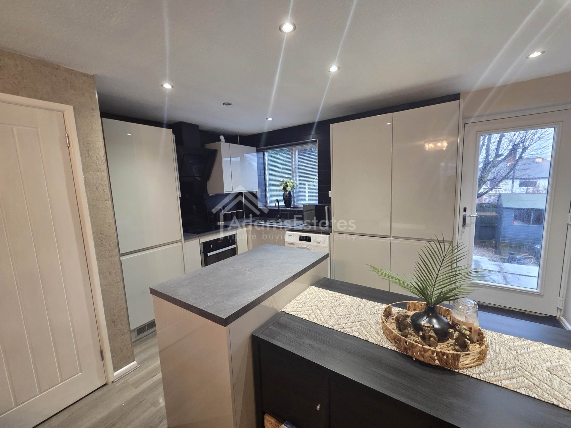 Regent Mews, Batley, Image 6