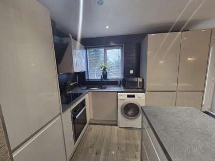 Regent Mews, Batley, Image 4