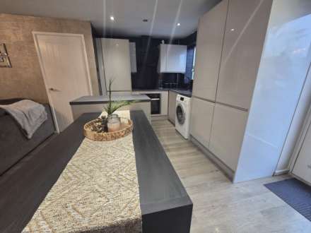 Regent Mews, Batley, Image 7