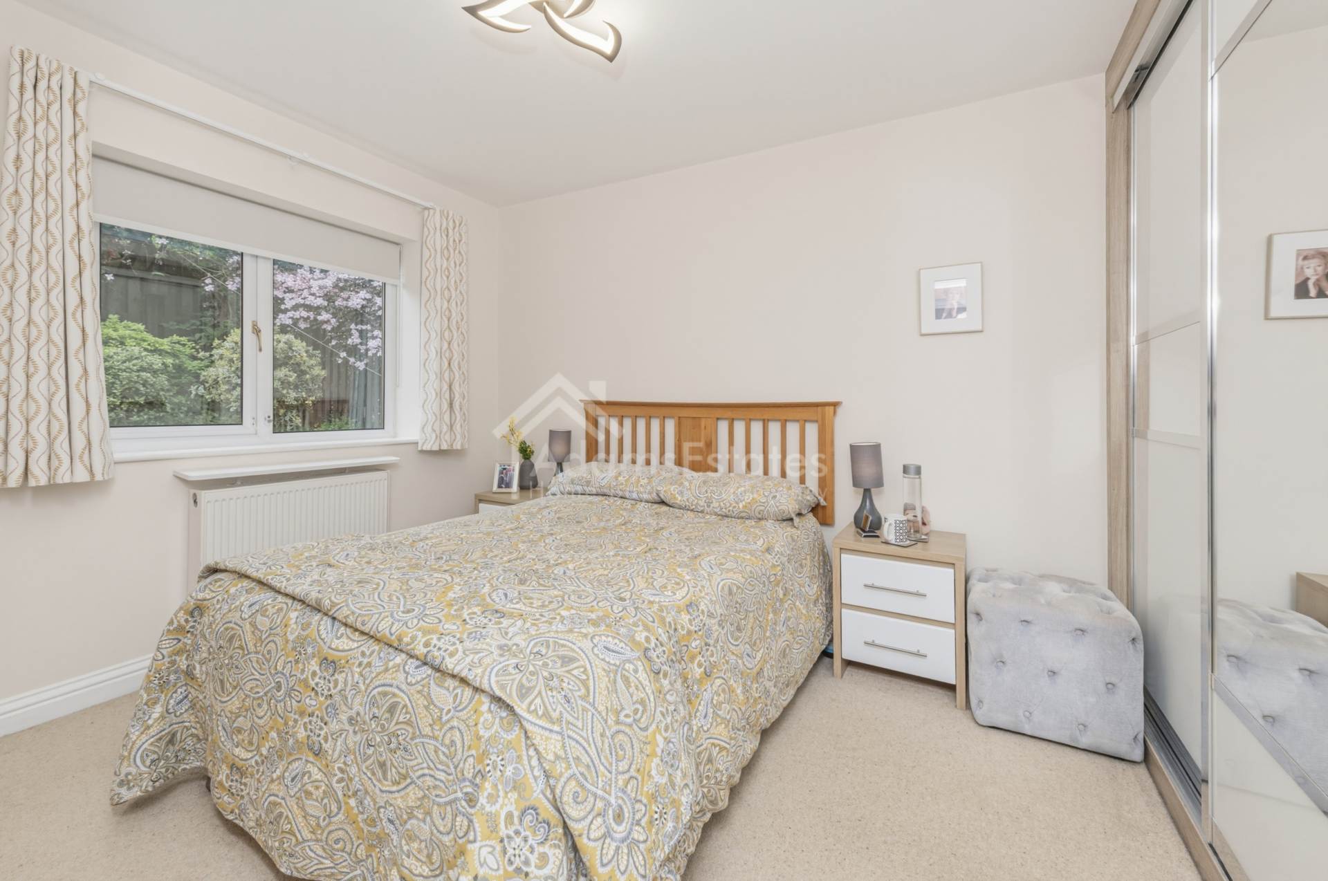 Briestfield Road, Dewsbury, Image 17