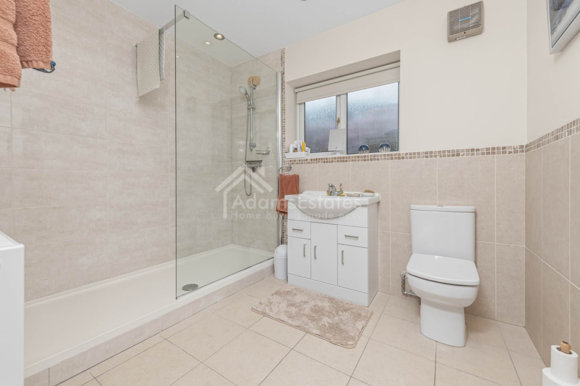 Briestfield Road, Dewsbury, Image 18