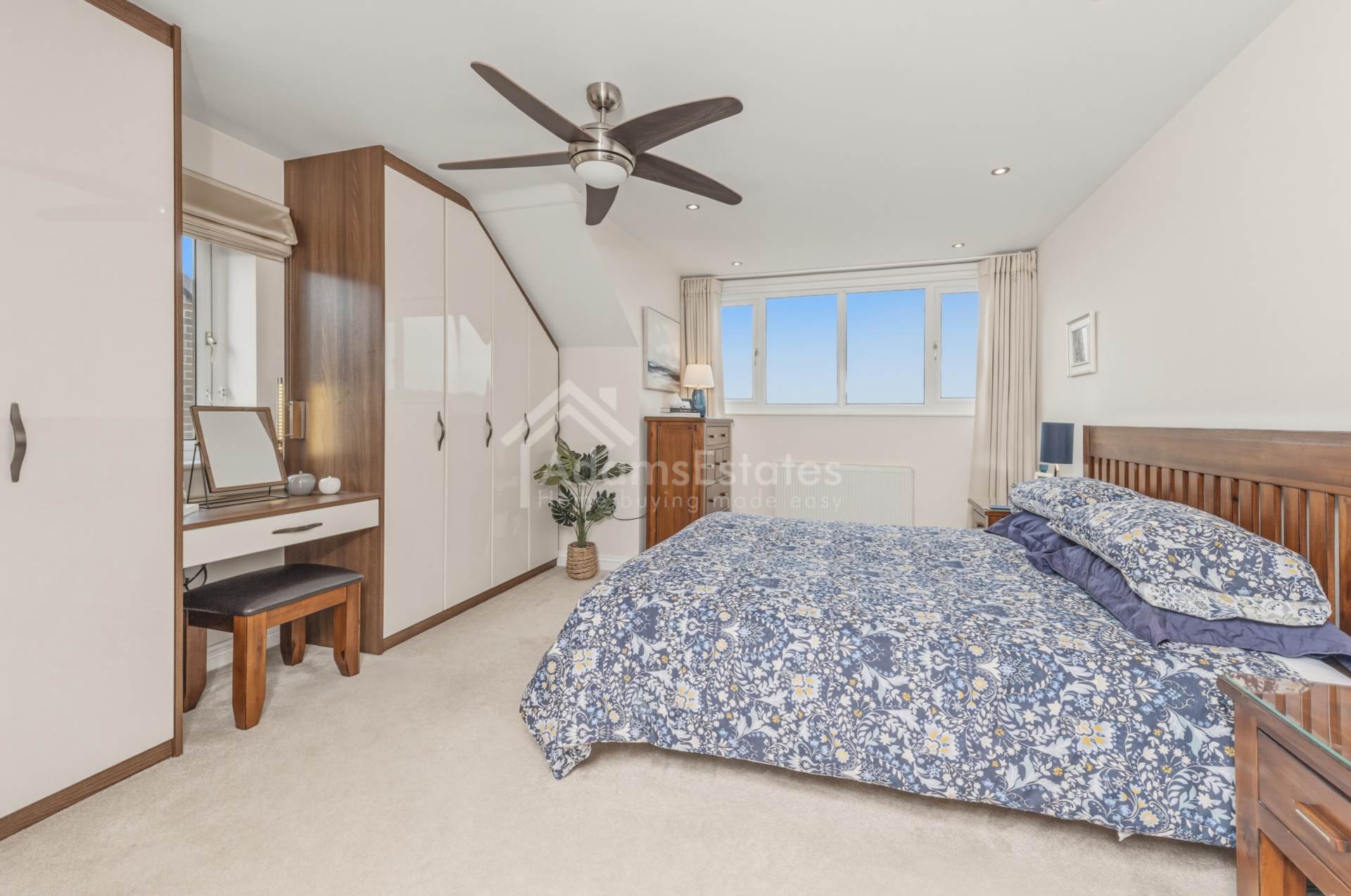 Briestfield Road, Dewsbury, Image 19