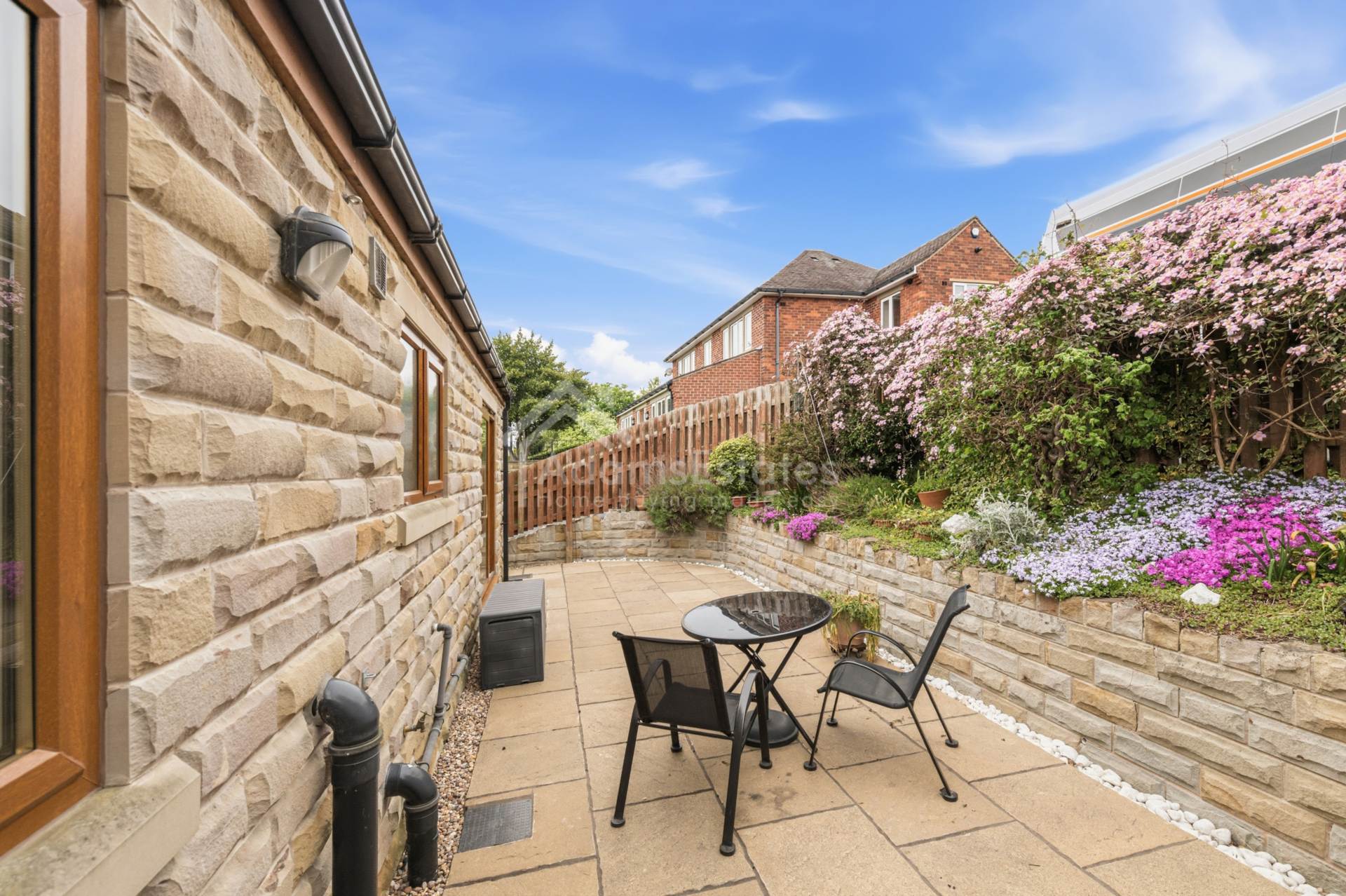 Briestfield Road, Dewsbury, Image 26