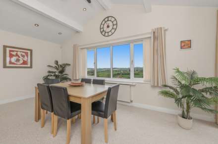 Briestfield Road, Dewsbury, Image 10