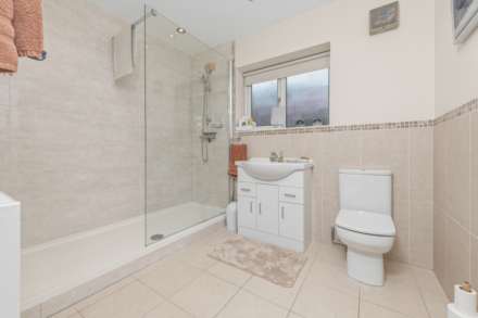 Briestfield Road, Dewsbury, Image 18