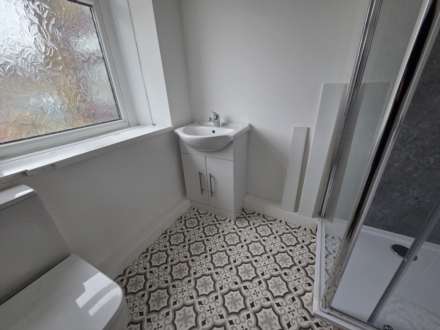 South Street, Dewsbury, Image 4