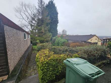 Throstle Nest, Batley, Image 12