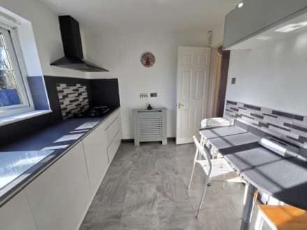 Old Mill View, Dewsbury, Image 17