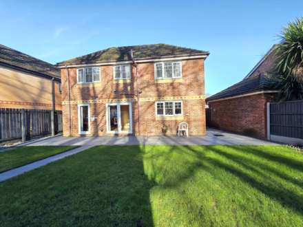 Old Mill View, Dewsbury, Image 21