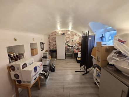 Halifax Road, Batley, Image 2