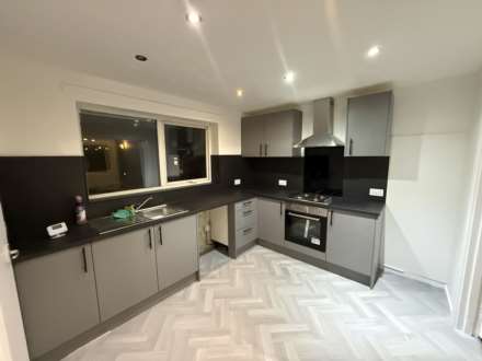 Ashworth Close, Dewsbury, Image 2