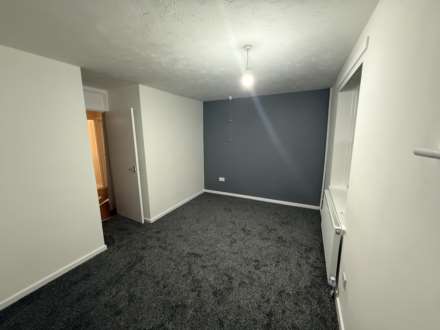 Ashworth Close, Dewsbury, Image 4