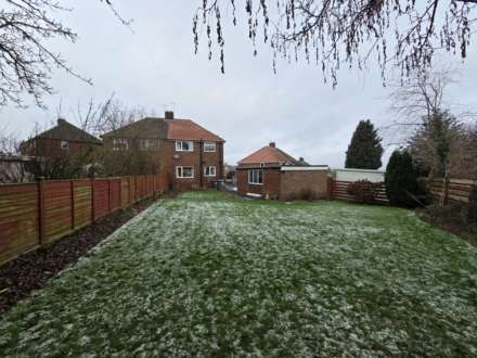 Highfield Mount, Dewsbury, Image 12