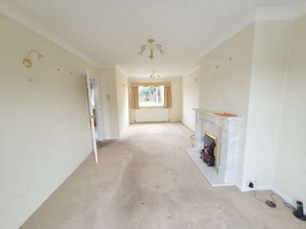 Highfield Mount, Dewsbury, Image 4