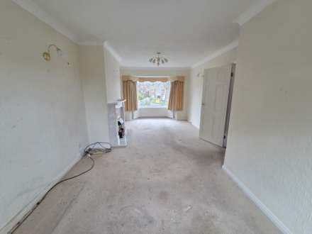 Highfield Mount, Dewsbury, Image 6