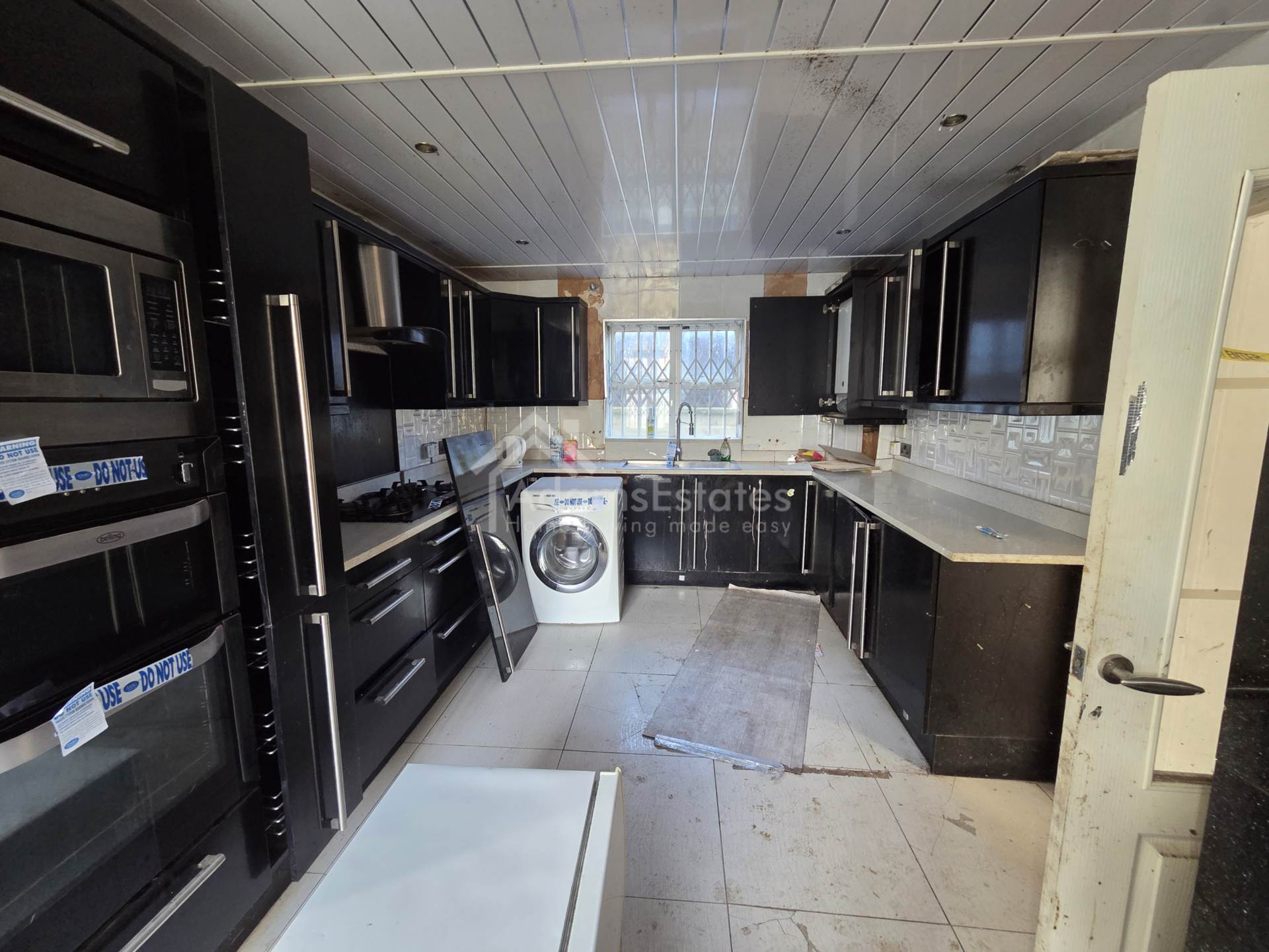 Staincliffe Road, Dewsbury, Image 4