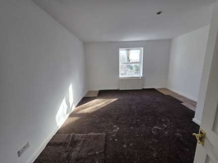 Staincliffe Road, Dewsbury, Image 7