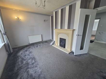 Partridge Crescent, Dewsbury, Image 4