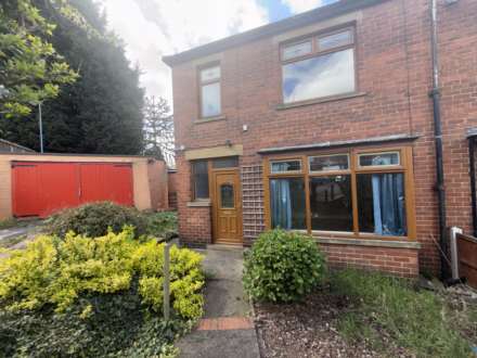 Richmond Road Hanging Heaton, Batley, Image 1