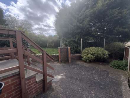 Richmond Road Hanging Heaton, Batley, Image 11