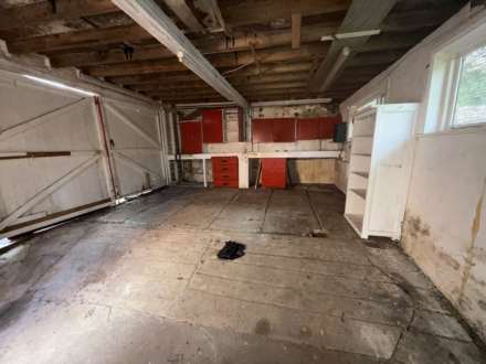 Richmond Road Hanging Heaton, Batley, Image 12