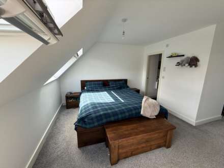 Hillcrest Court, Dewsbury, Image 12