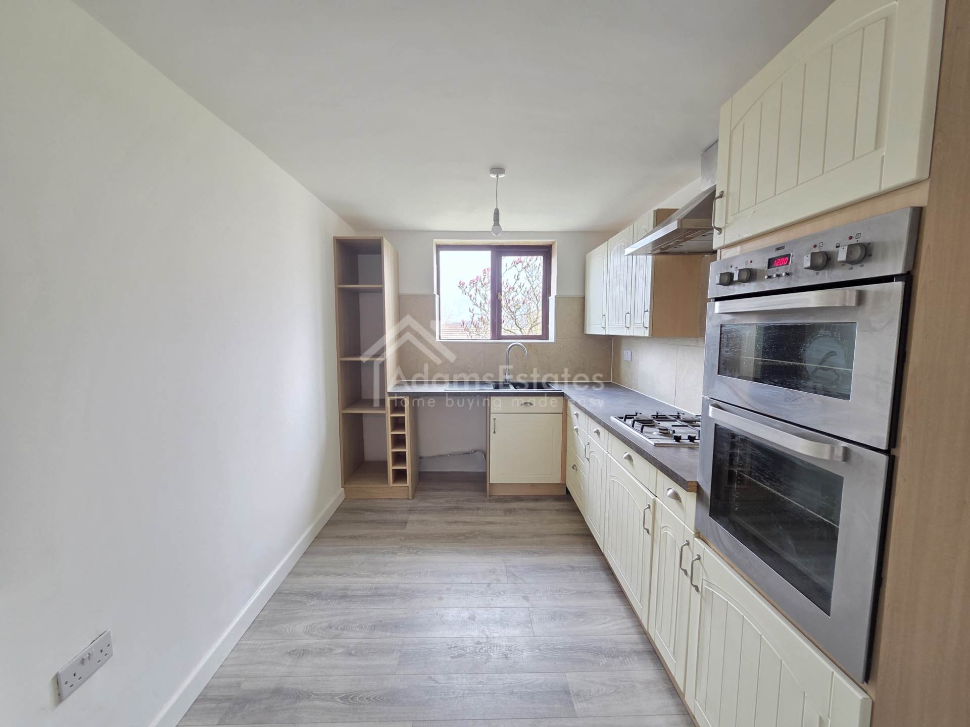 Elder Drive, Dewsbury, Image 4