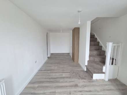 Elder Drive, Dewsbury, Image 2