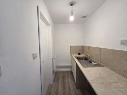 Elder Drive, Dewsbury, Image 3