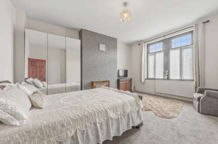 Warren Street, Dewsbury, Image 14