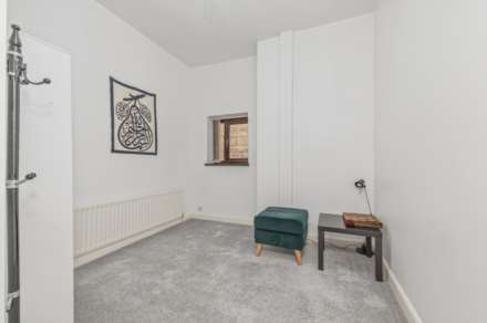 Warren Street, Dewsbury, Image 16