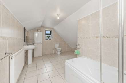 Warren Street, Dewsbury, Image 27