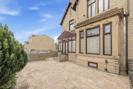 Warren Street, Dewsbury, Image 3