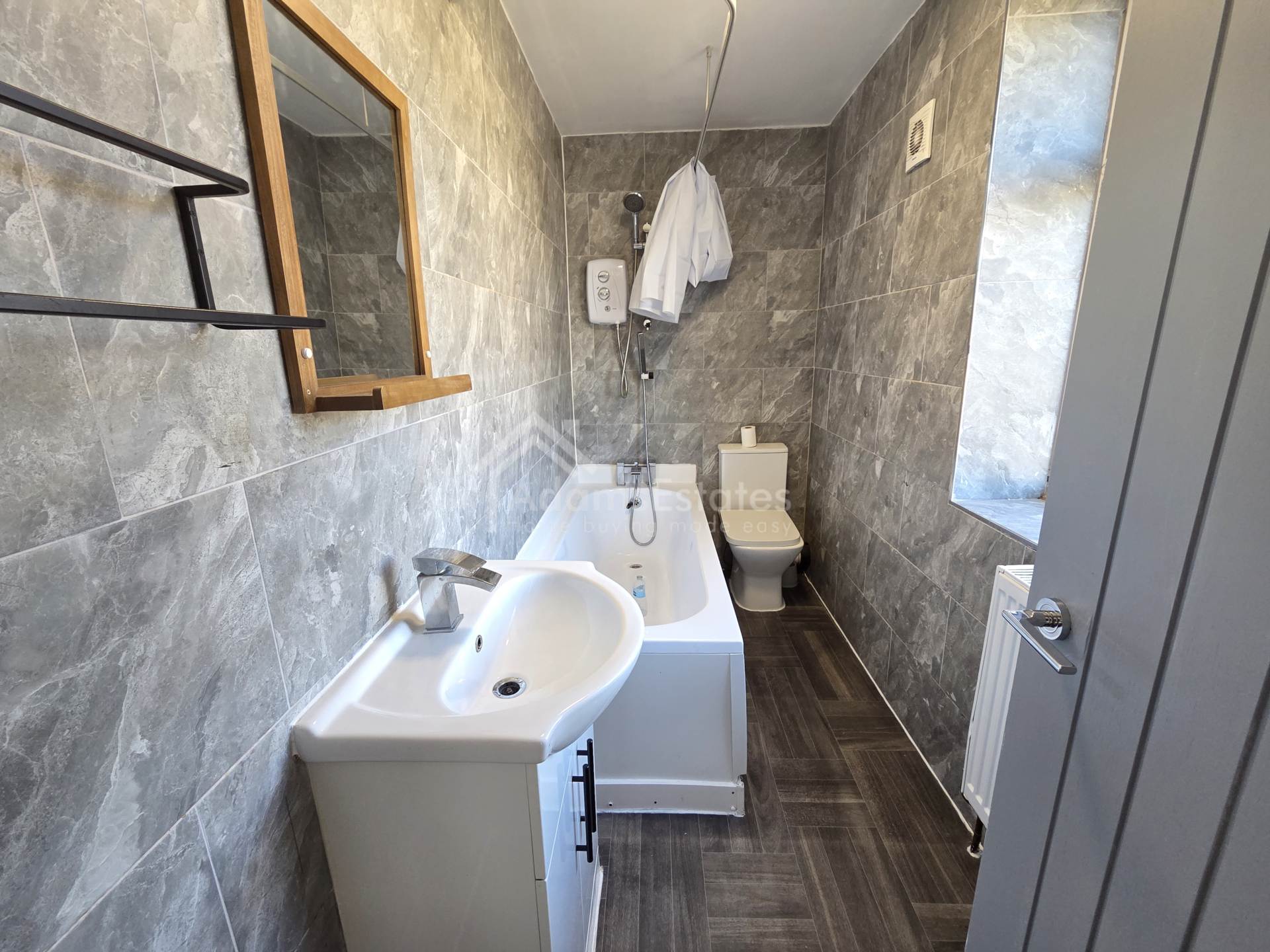 Garden Terrace, Dewsbury, Image 8