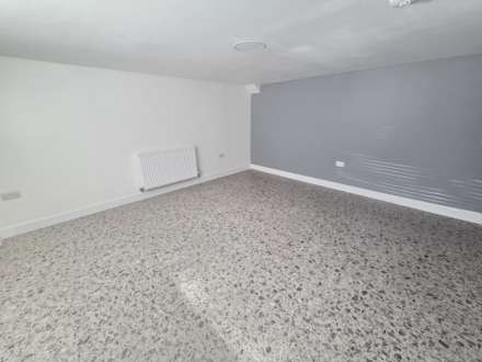 Garden Terrace, Dewsbury, Image 4