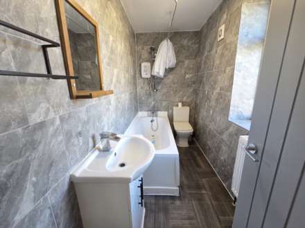 Garden Terrace, Dewsbury, Image 8