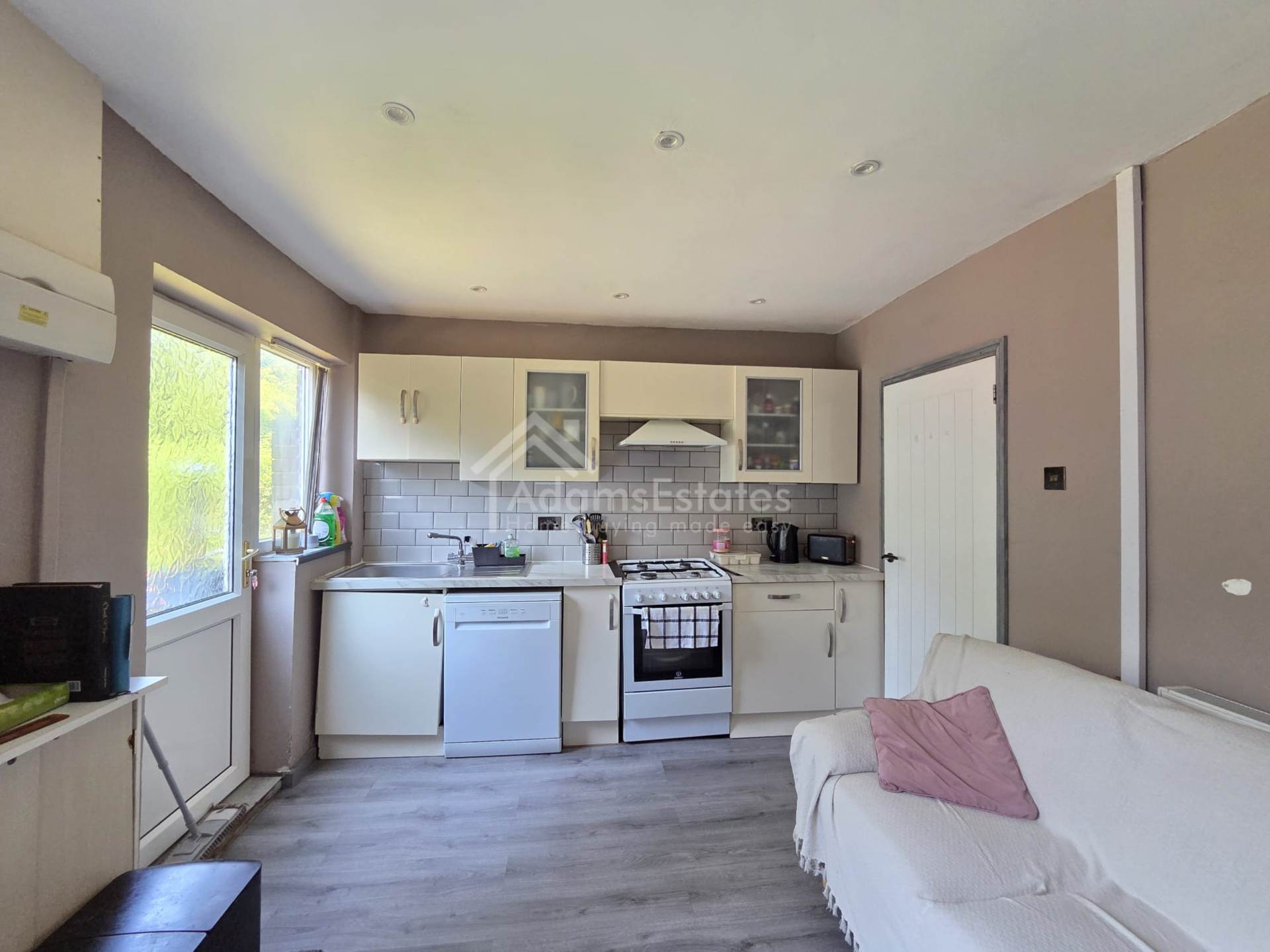 Navigation Road, Dewsbury, Image 3