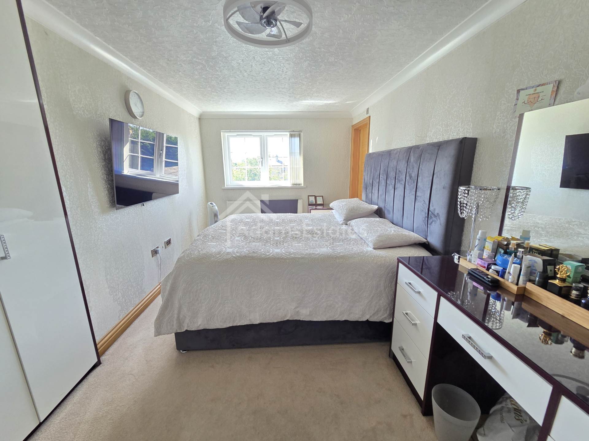 St Annes Close, Dewsbury, Image 12