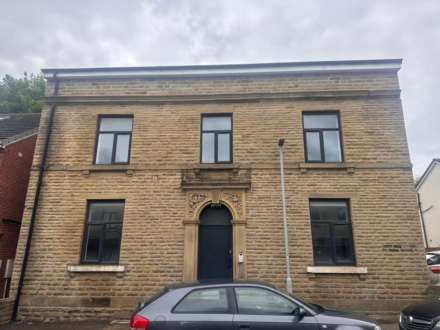 North Road, Dewsbury