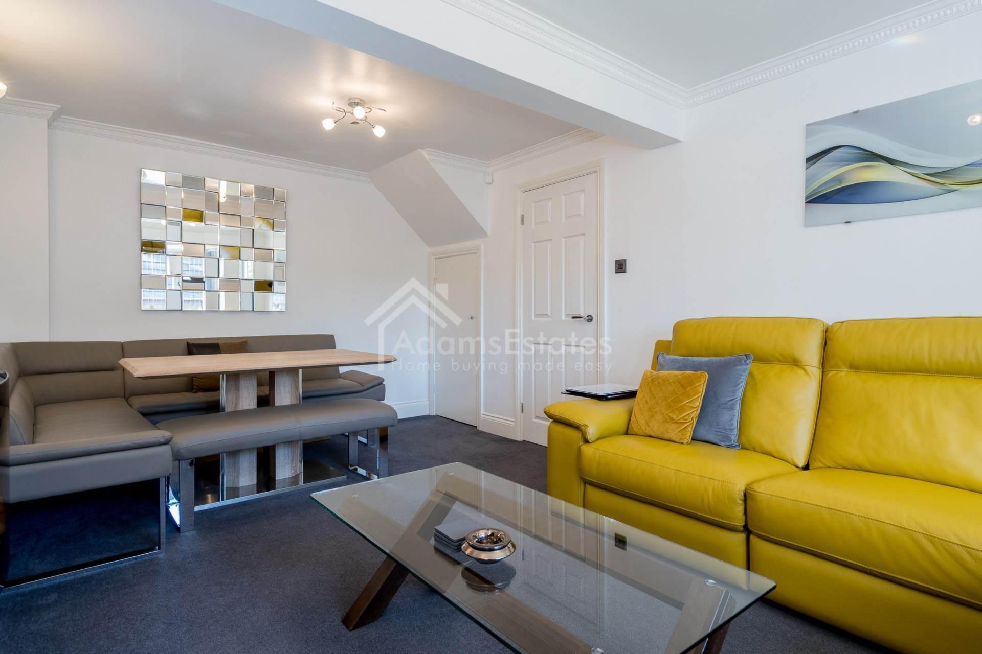 Orchard Croft, Dewsbury, Image 4