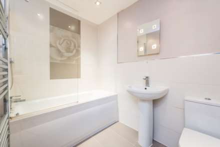 Orchard Croft, Dewsbury, Image 7
