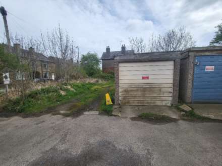 Lees Hall Road, Dewsbury, Image 12