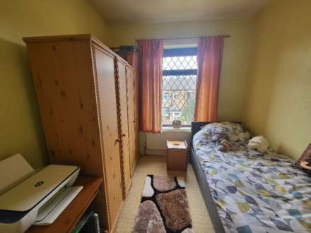 Lees Hall Road, Dewsbury, Image 6